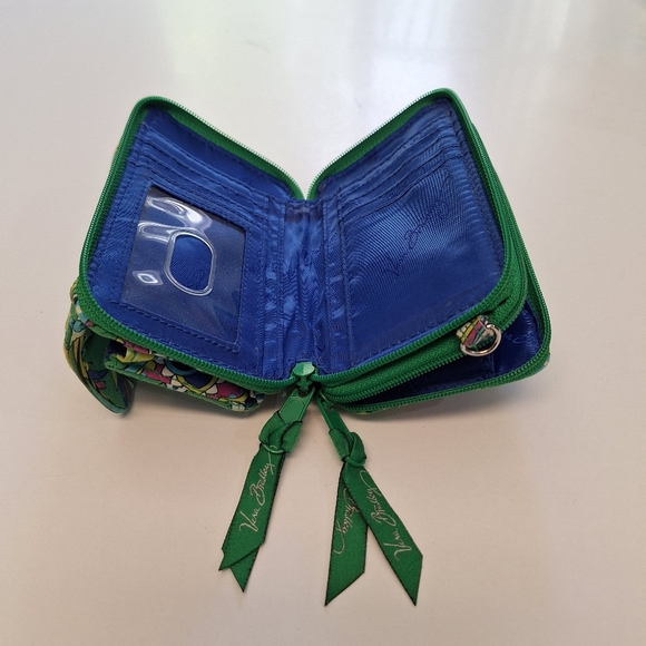 Vera Bradley wallet/crossbody plus Free Vera Bradley ID & coin purse - Picture 7 of 16